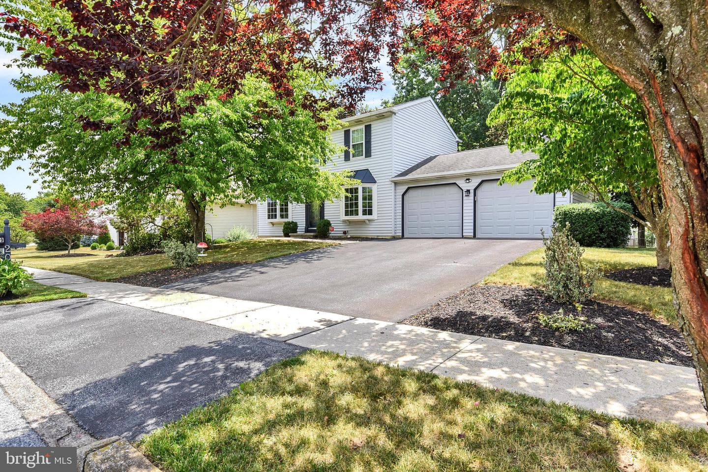 2009 Deer Path Road photo 4