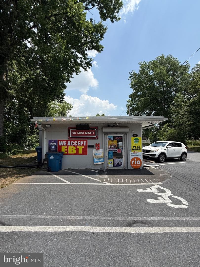 402 Willow Street, Highspire