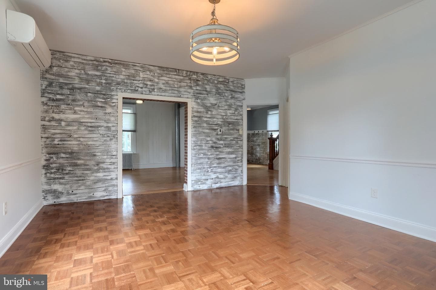 129 Poplar Avenue photo 14