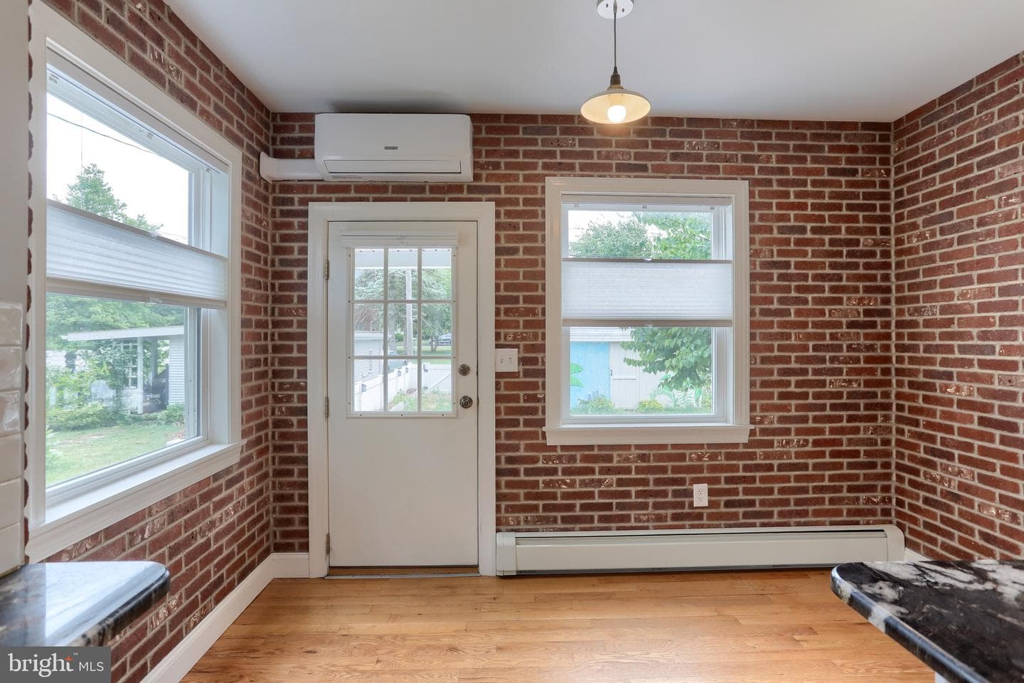 129 Poplar Avenue photo 17