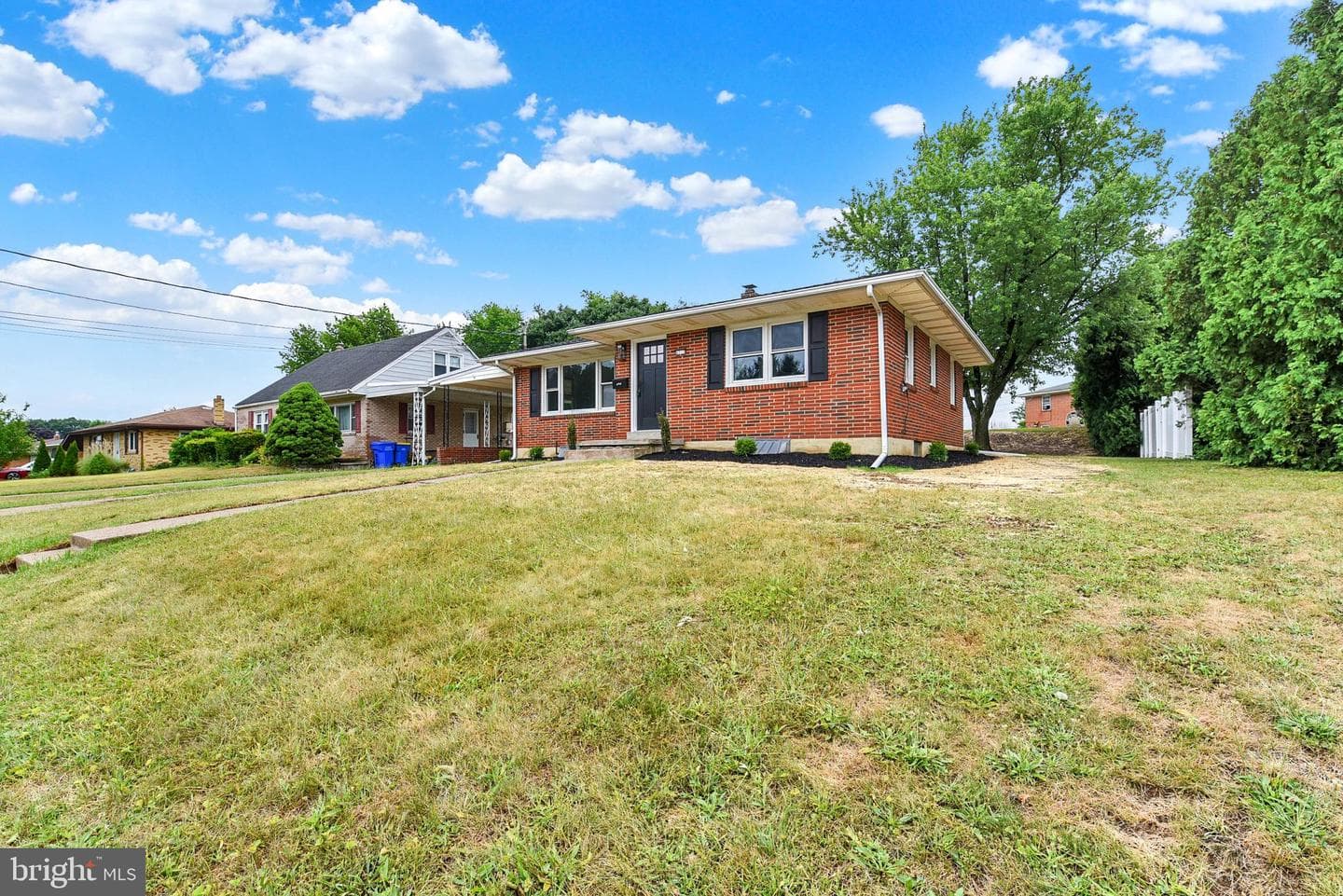 6717 Lehigh Avenue photo 25