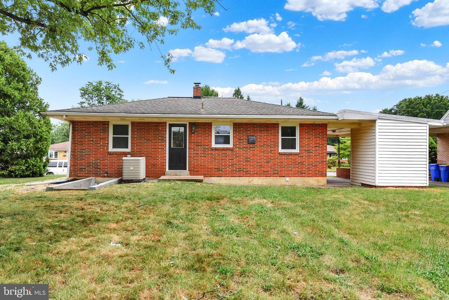 6717 Lehigh Avenue photo 28