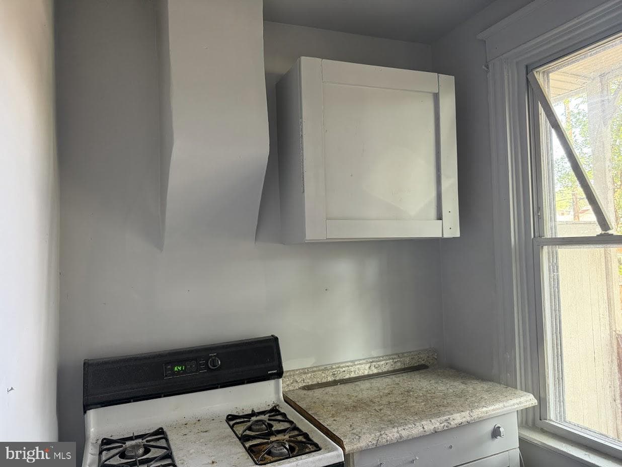 1825 Boas Street photo 8