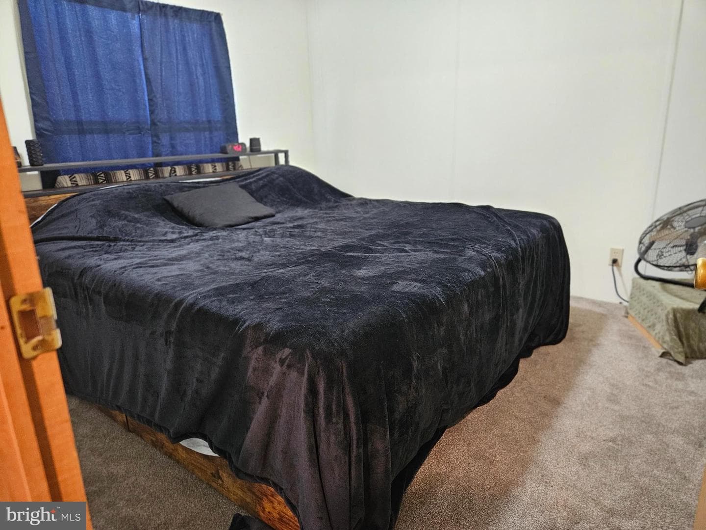 159 B Lane photo 11