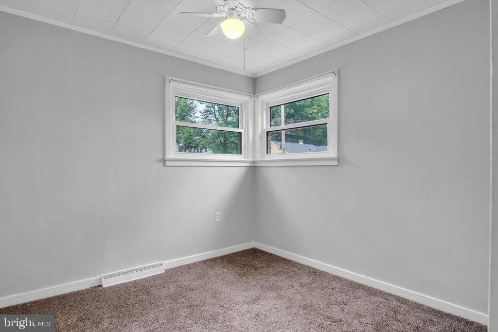 601 Gaynor Lane photo 20