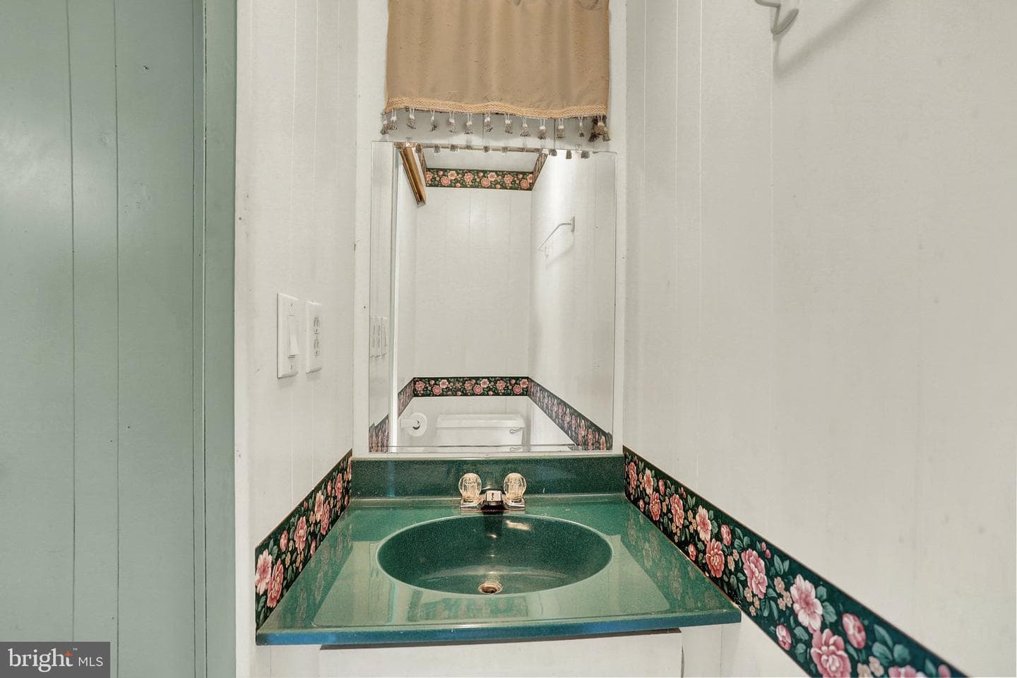 617 S Deodate Road photo 20