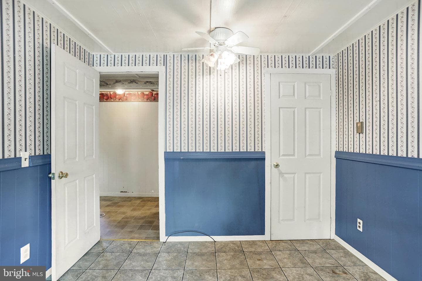 617 S Deodate Road photo 28
