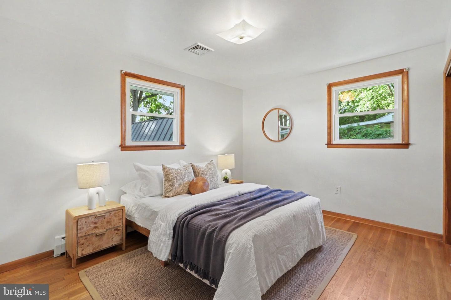 222 Robin Road photo 14