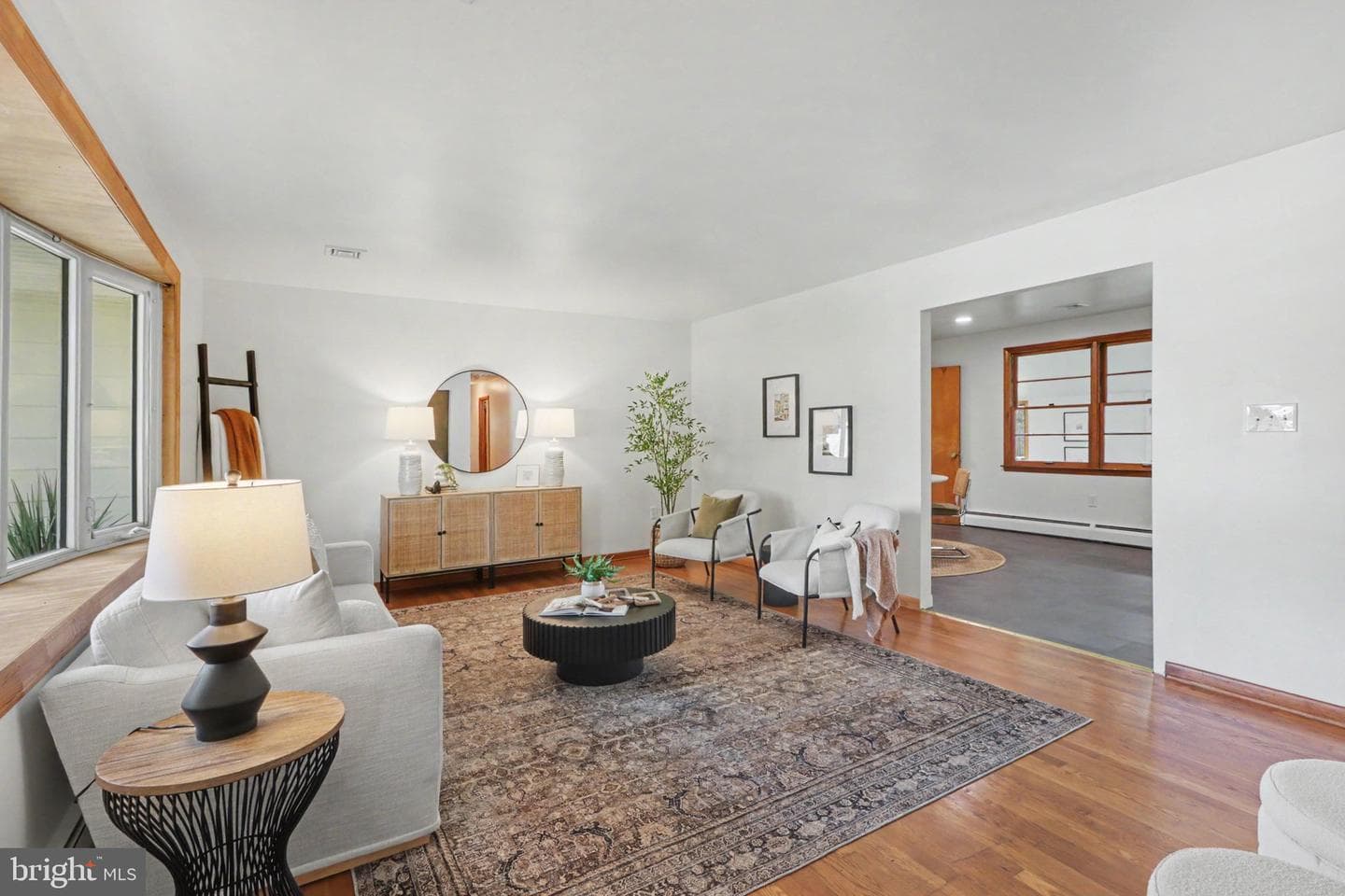 222 Robin Road photo 5