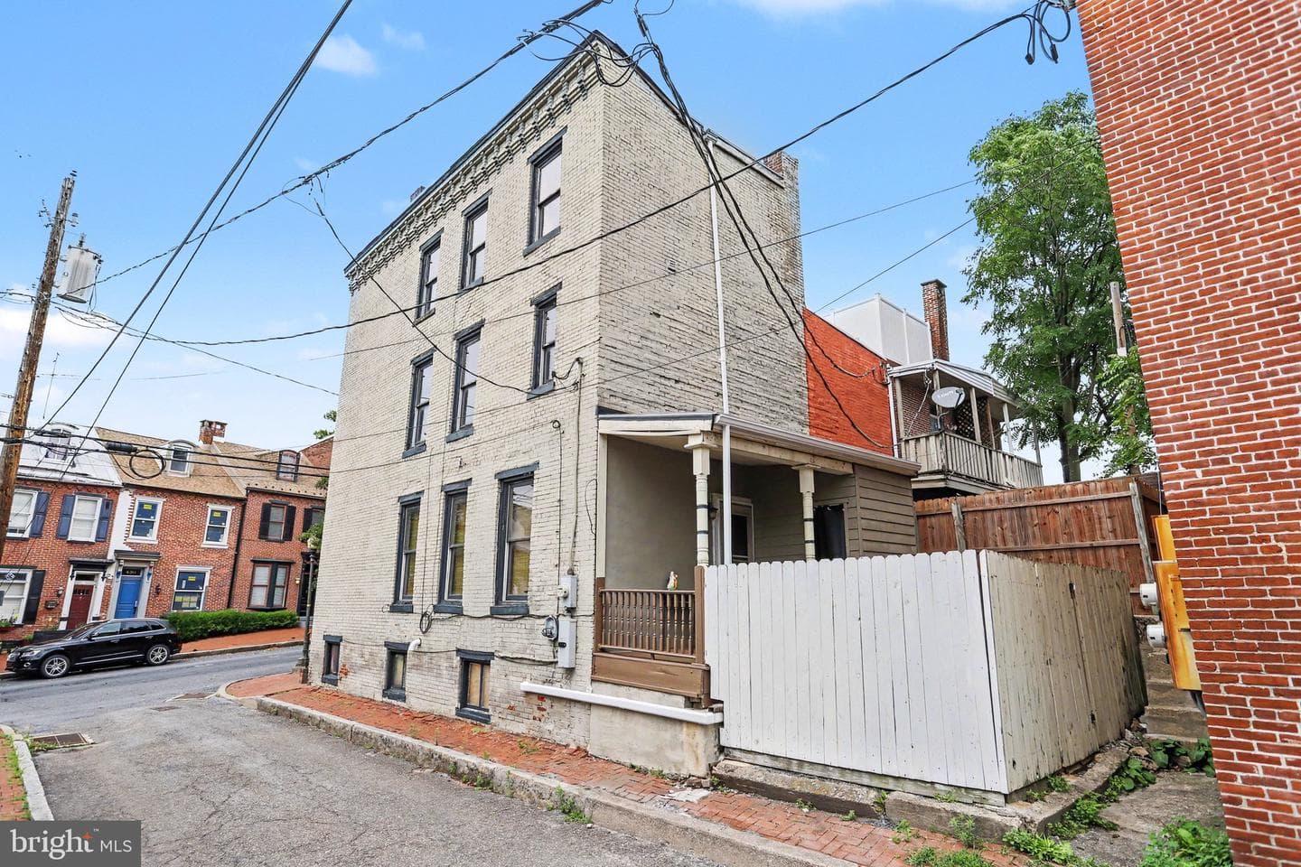 427 Boas Street photo 8