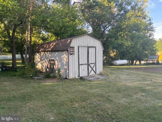 223 Pineview Drive photo 13