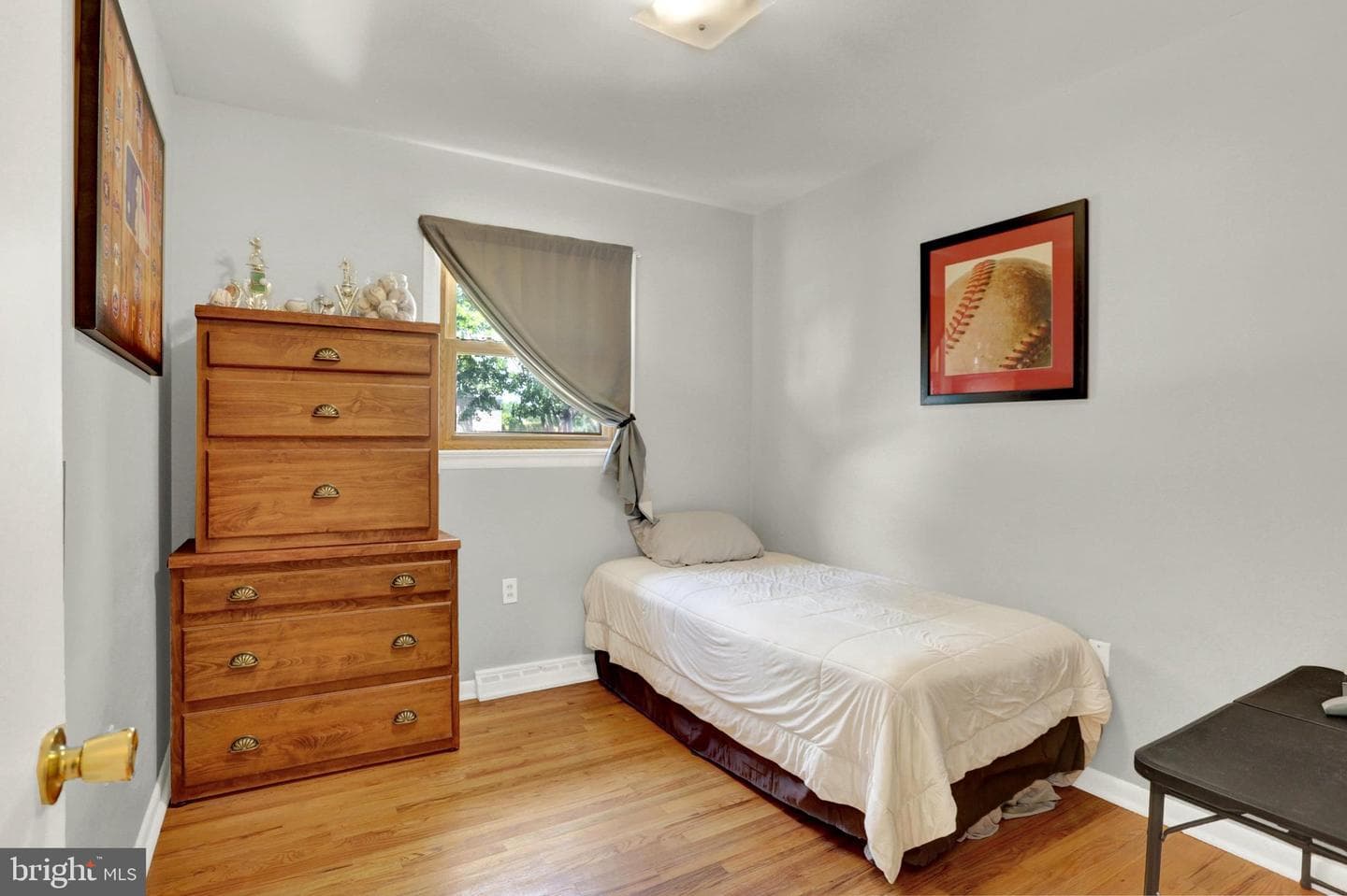 6207 Catherine Street photo 16