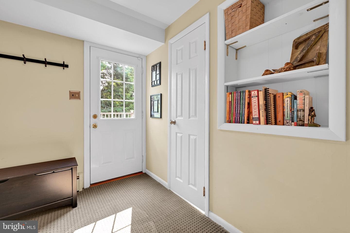 8 Sycamore Road photo 14