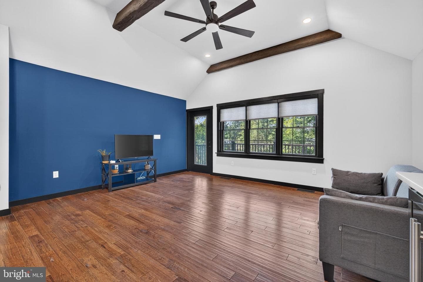 2026 Joann Avenue photo 19