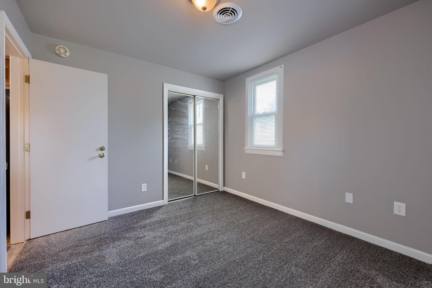 205 Peach Street photo 16