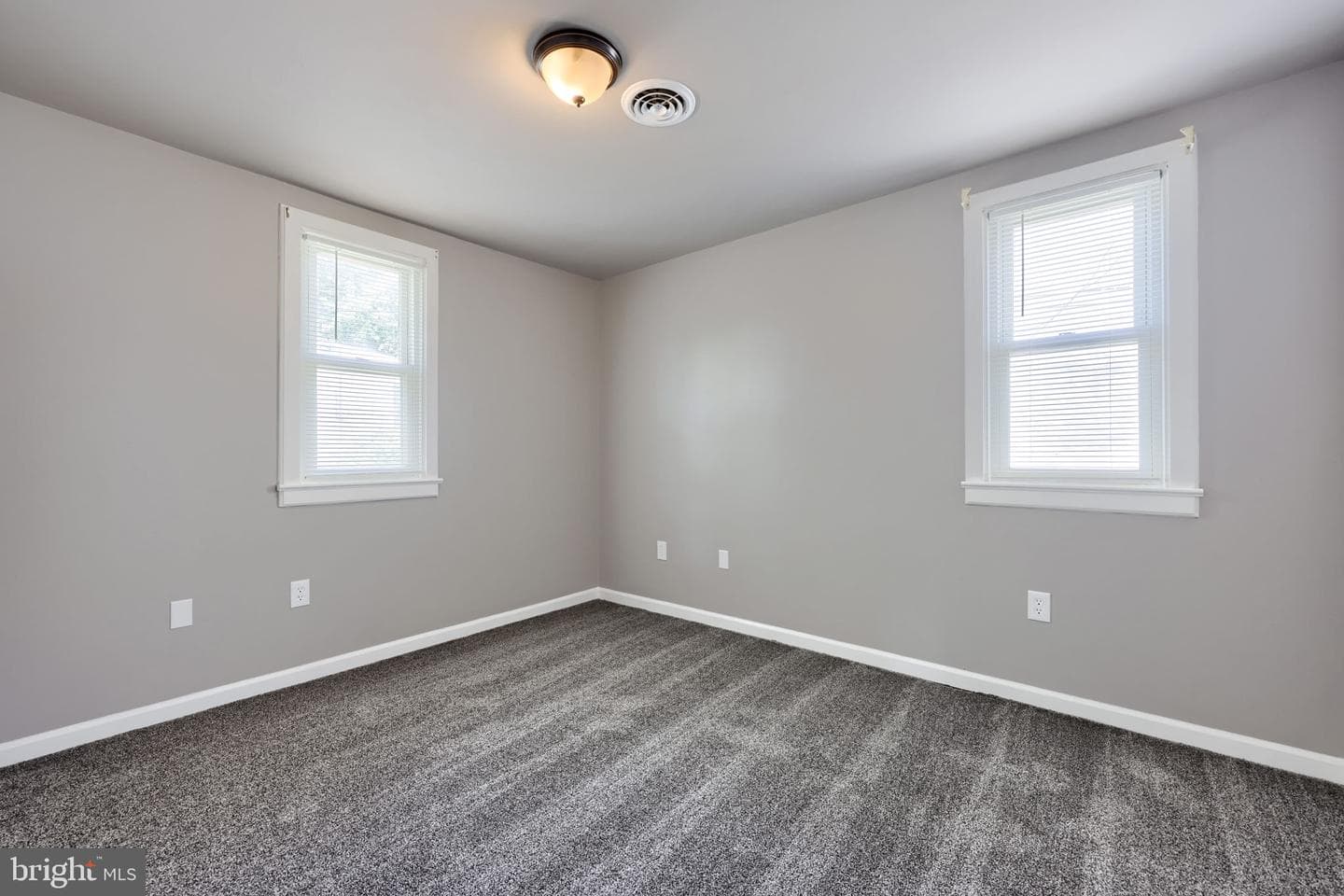 205 Peach Street photo 17
