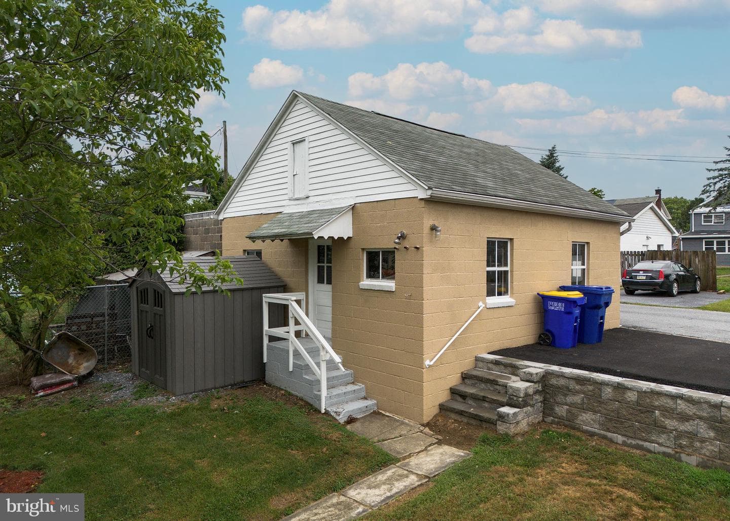 521 2nd Street photo 9