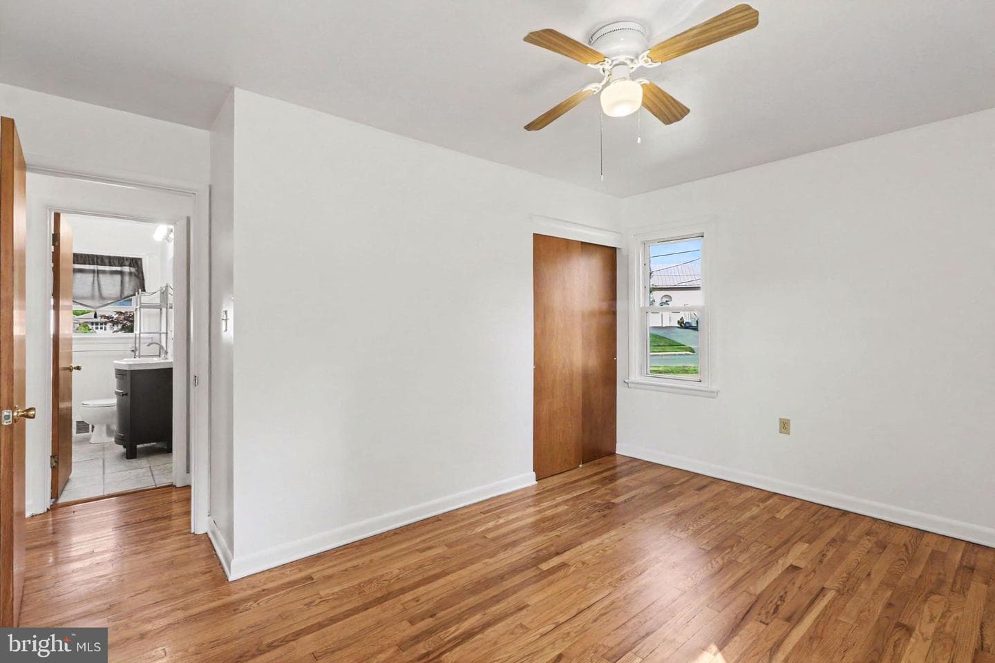 100 Nissley Drive photo 11