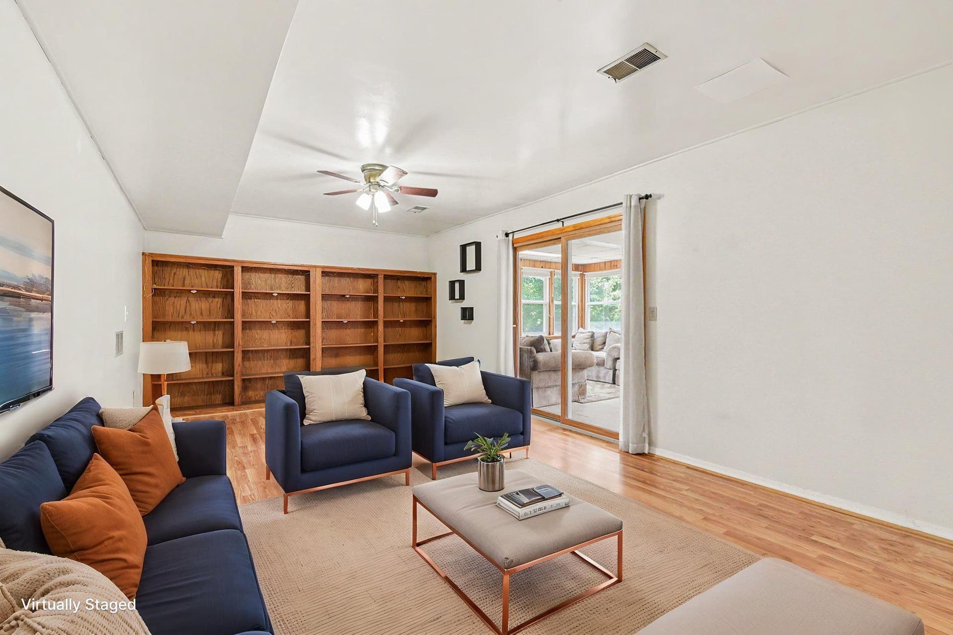 992 Martin Lane photo 16