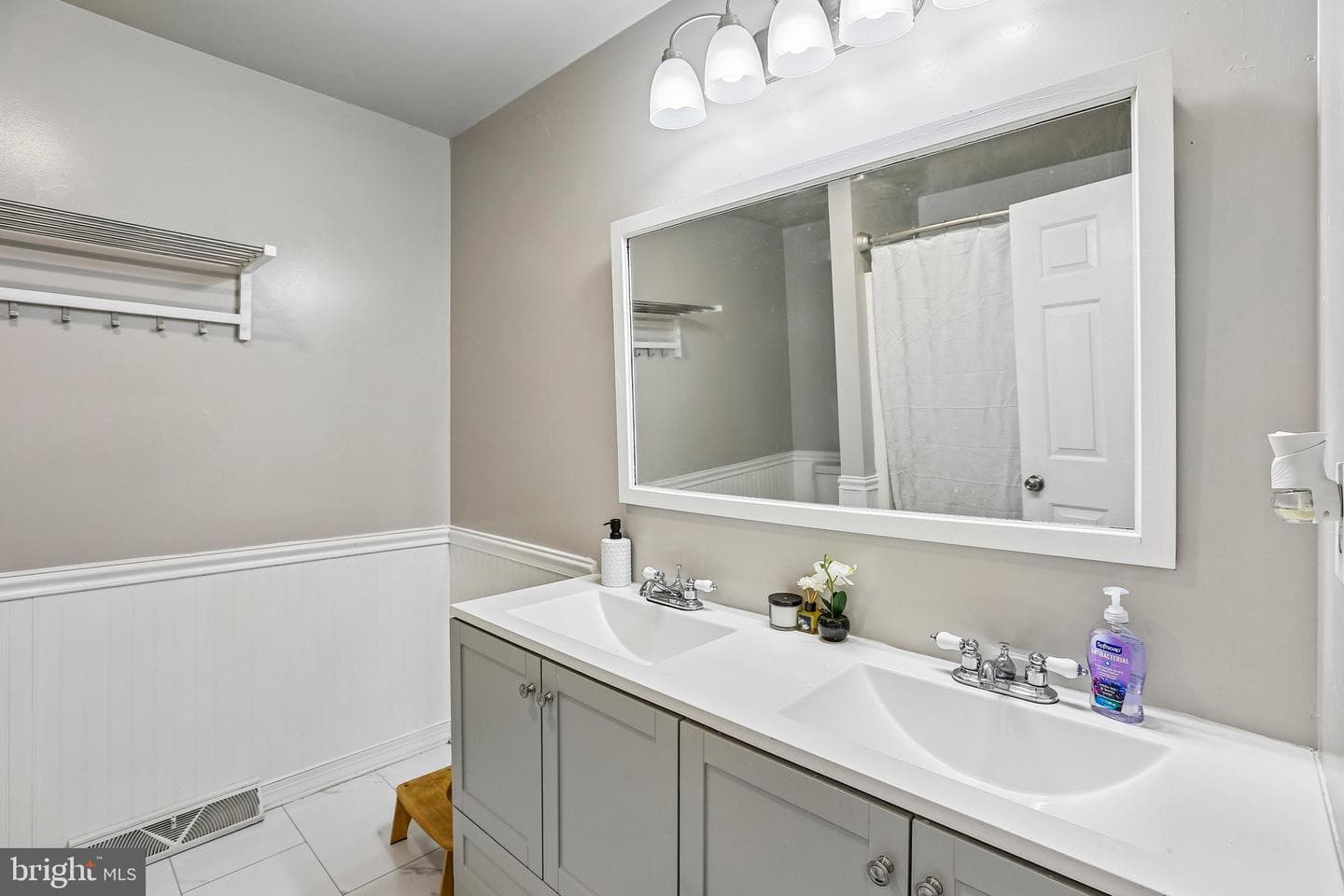 4317 Winthrop Drive photo 27