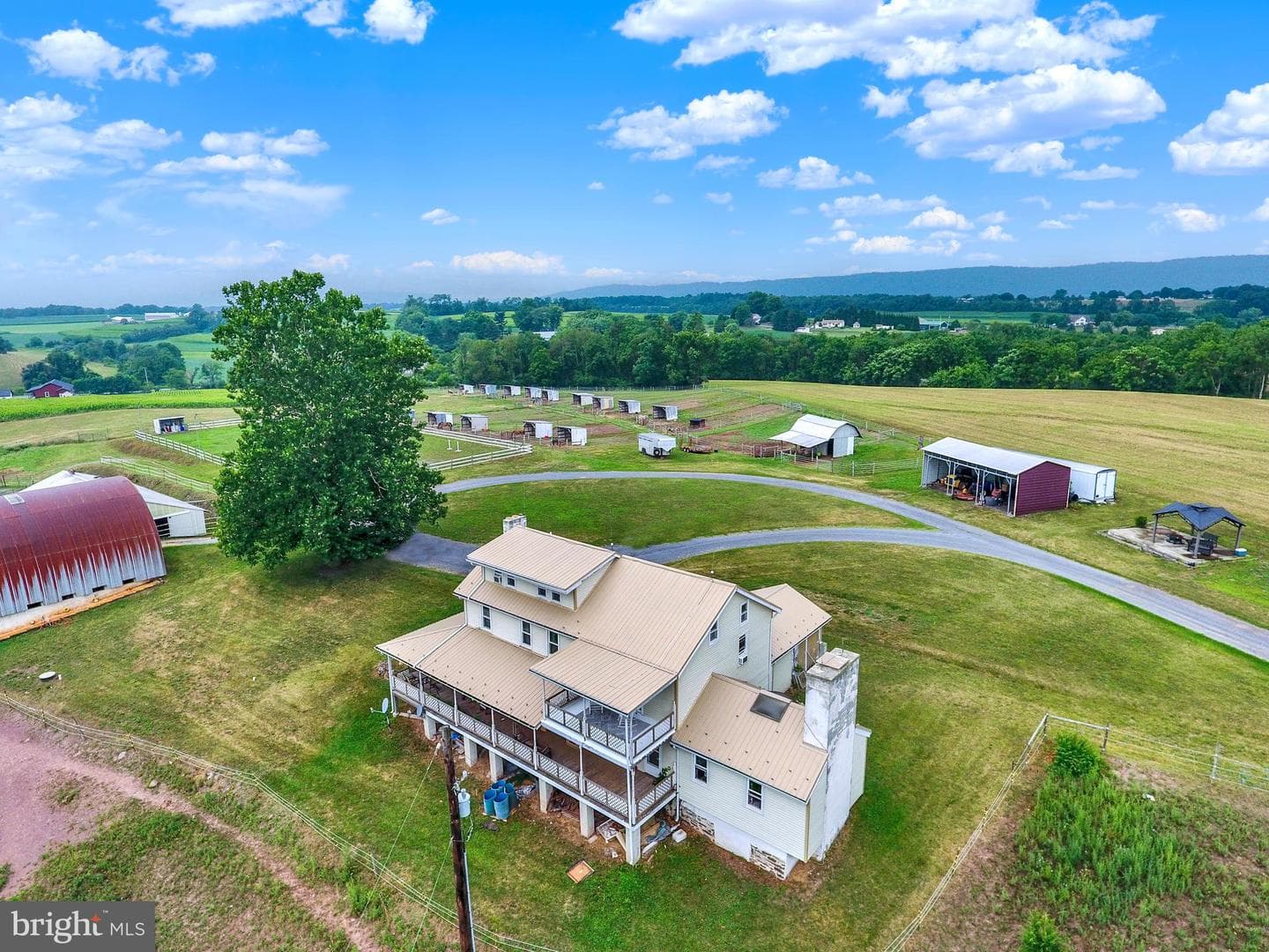 267 Hobby Horse Lane photo 4