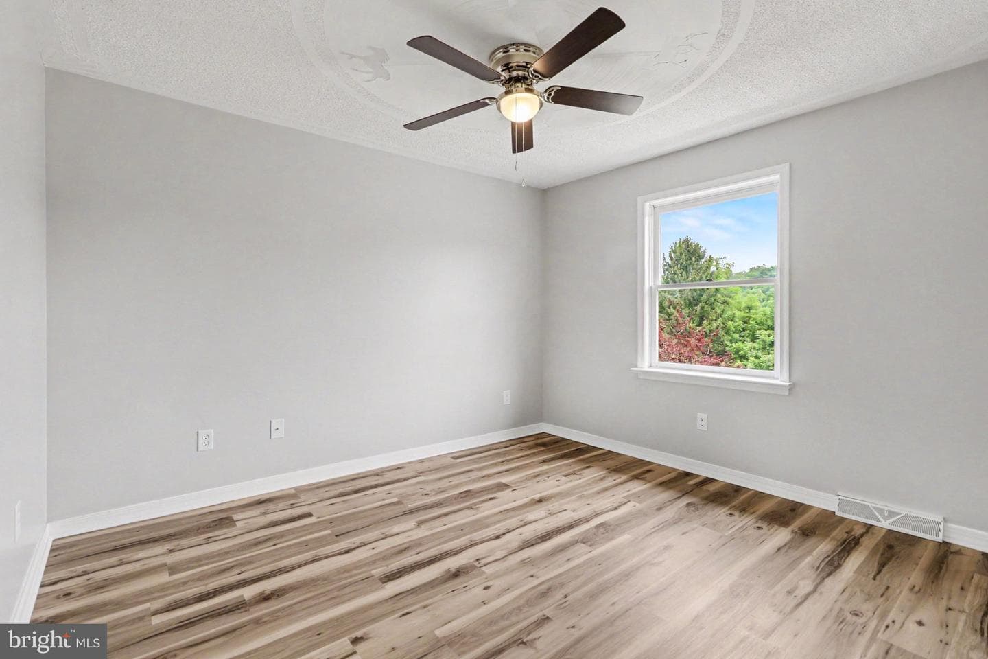 115 Small Valley Road photo 31
