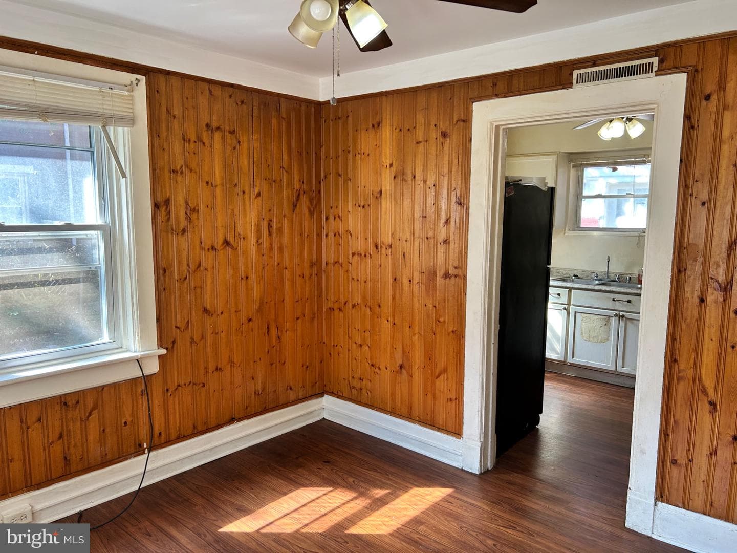 1502 Allison Street photo 5