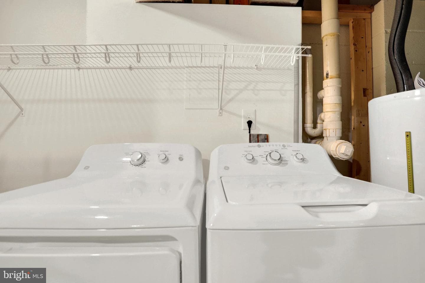609 Lancaster Avenue photo 39