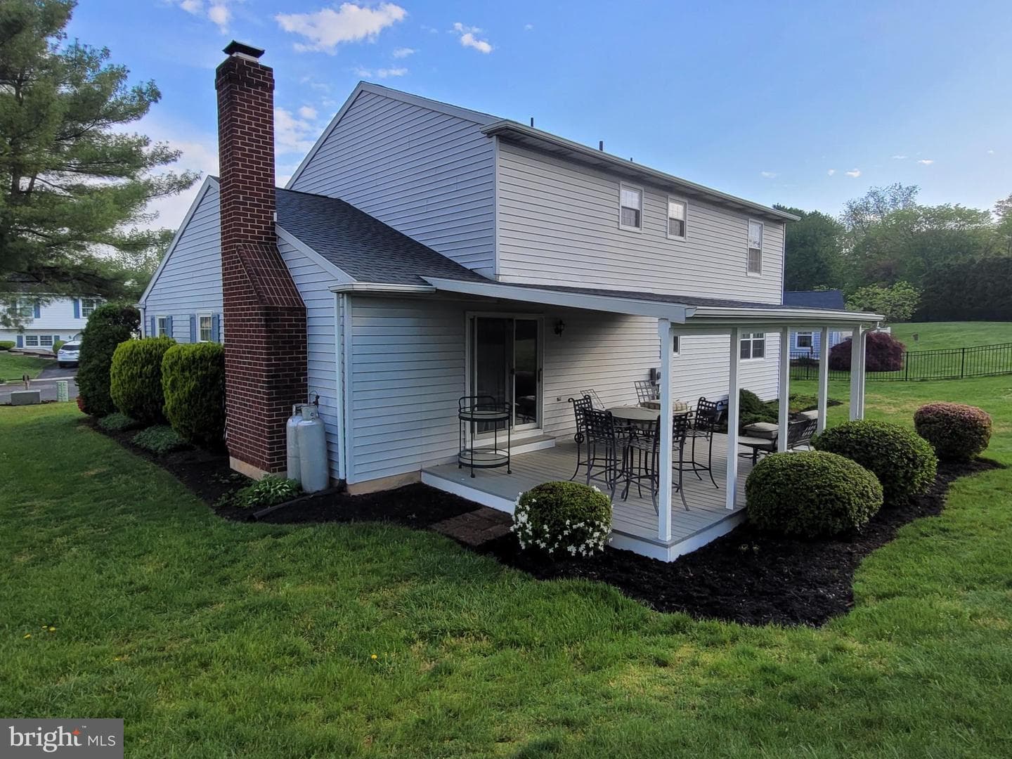 609 Lancaster Avenue photo 8
