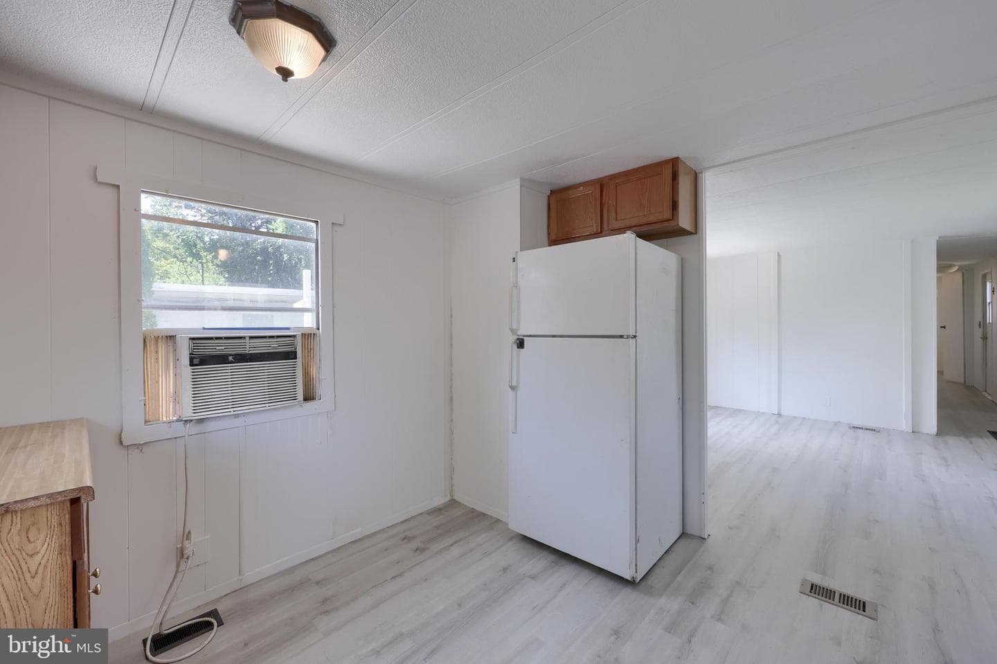410 Willow Street photo 4