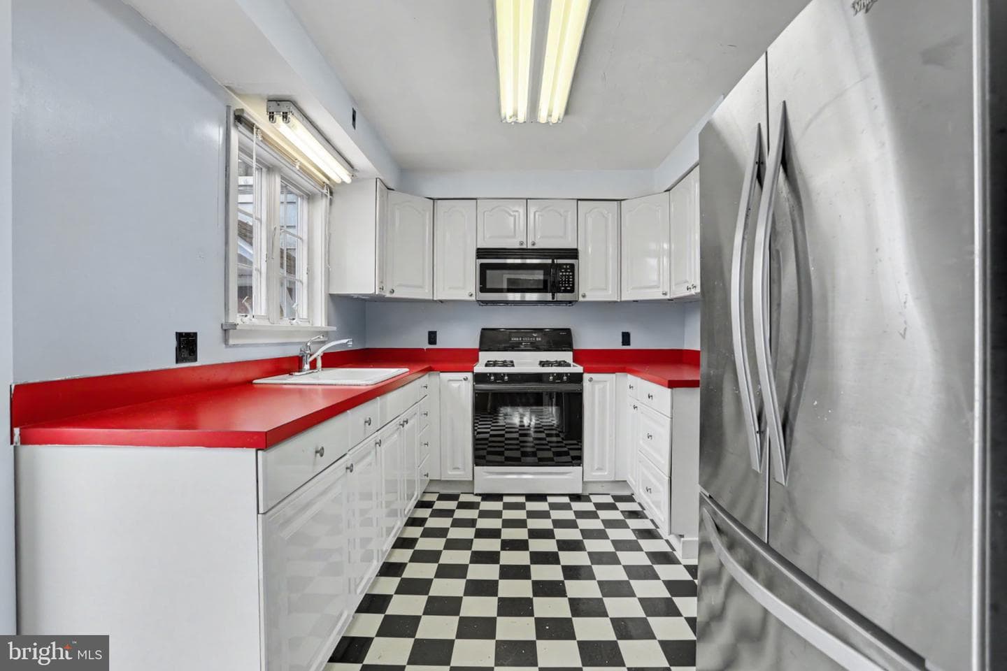317 Fox Street photo 10