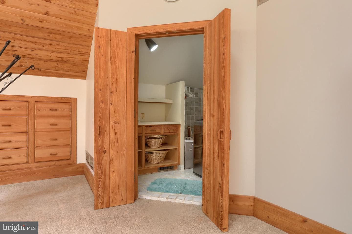 51 Hill Manor Drive photo 28