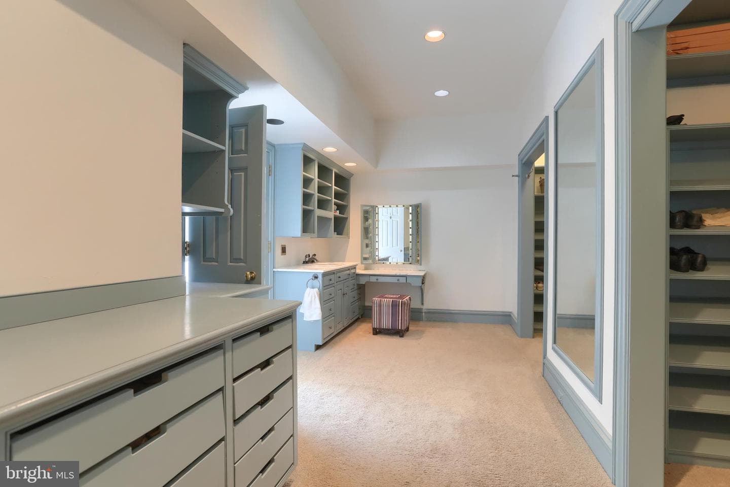 51 Hill Manor Drive photo 31