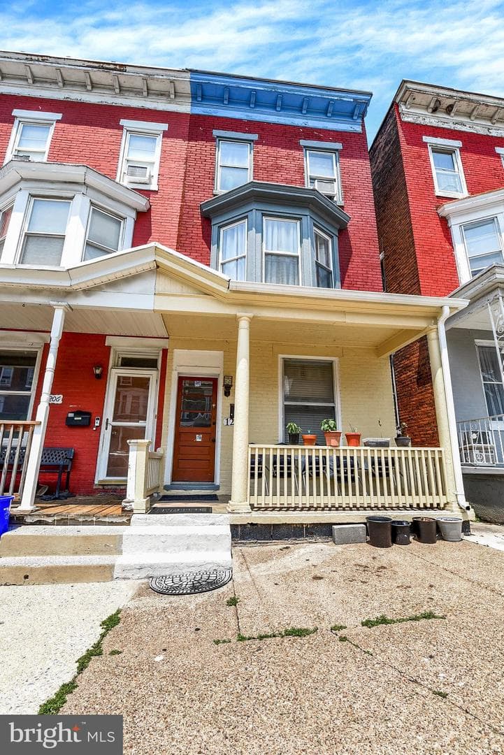 1208 Walnut Street photo 1