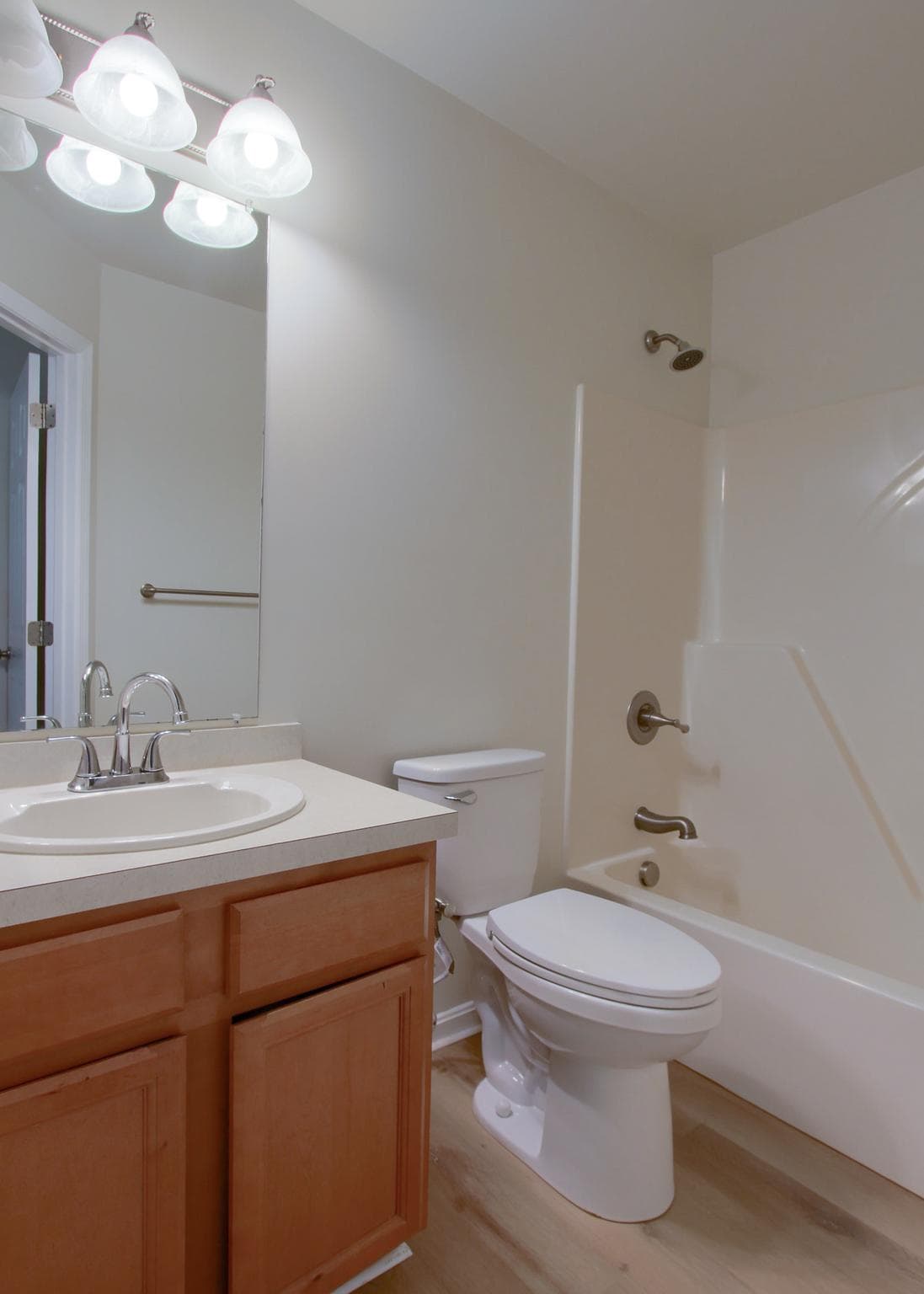 630 Glenbrook Drive photo 18