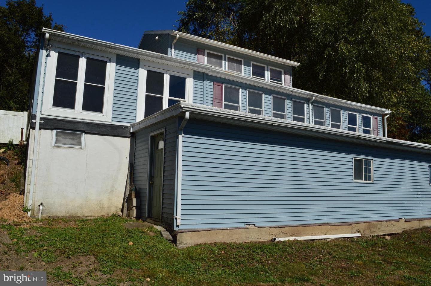 420 River Road photo 16
