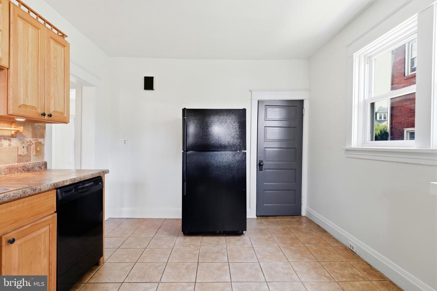 2727 N 5th Street photo 12