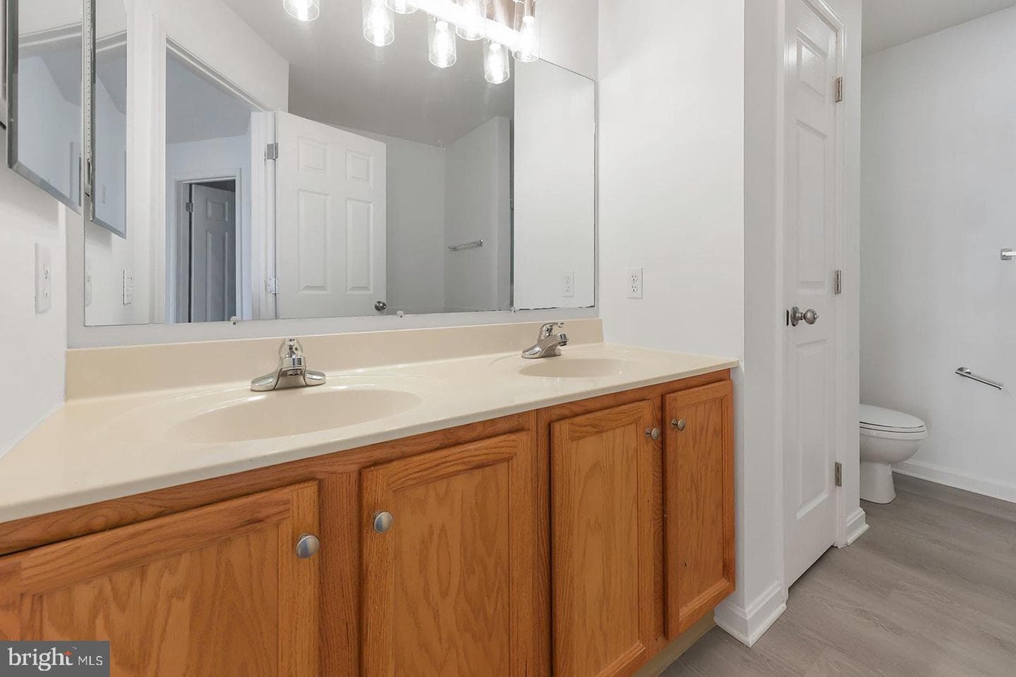 4545 Deer Path Road photo 16