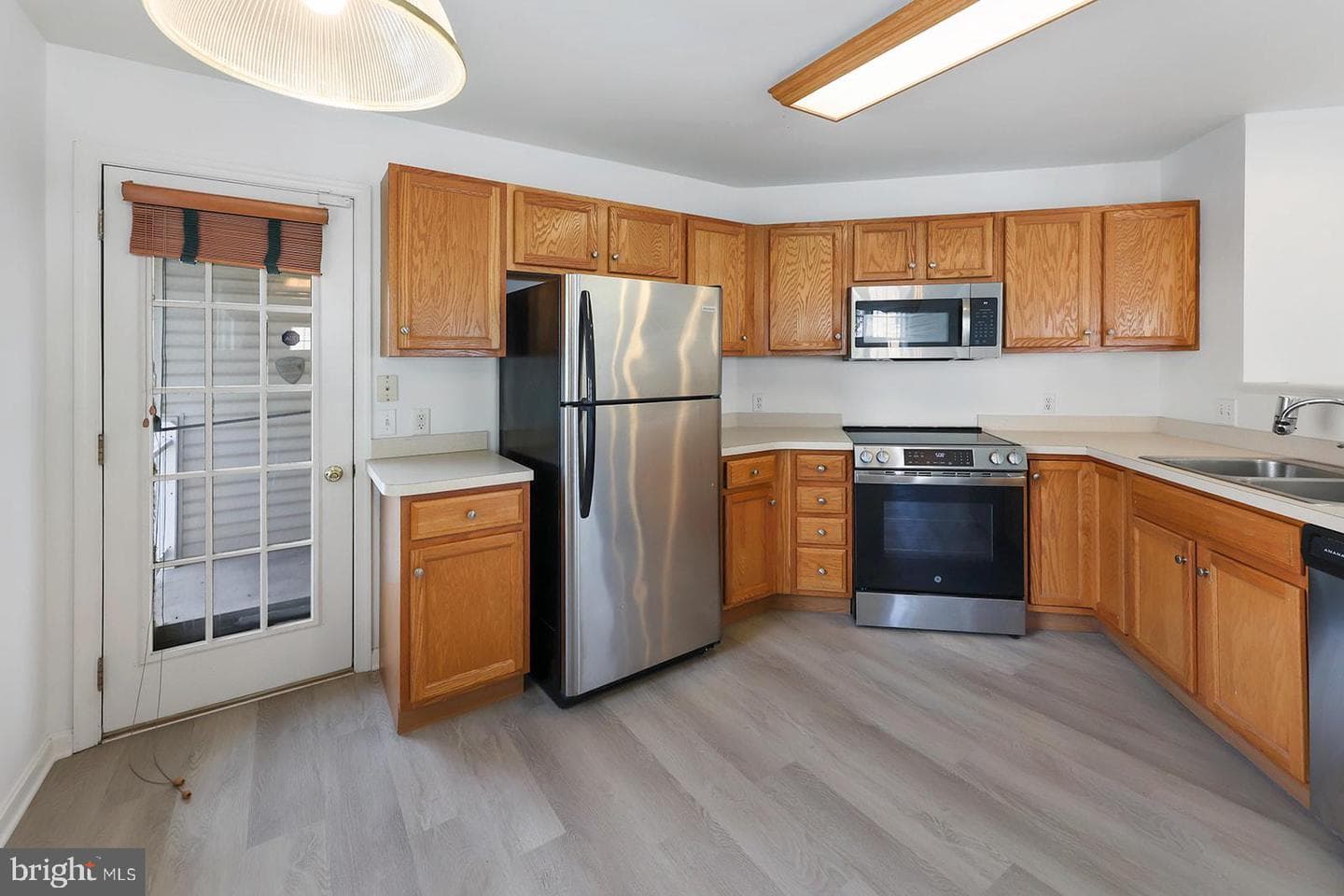 4545 Deer Path Road photo 6
