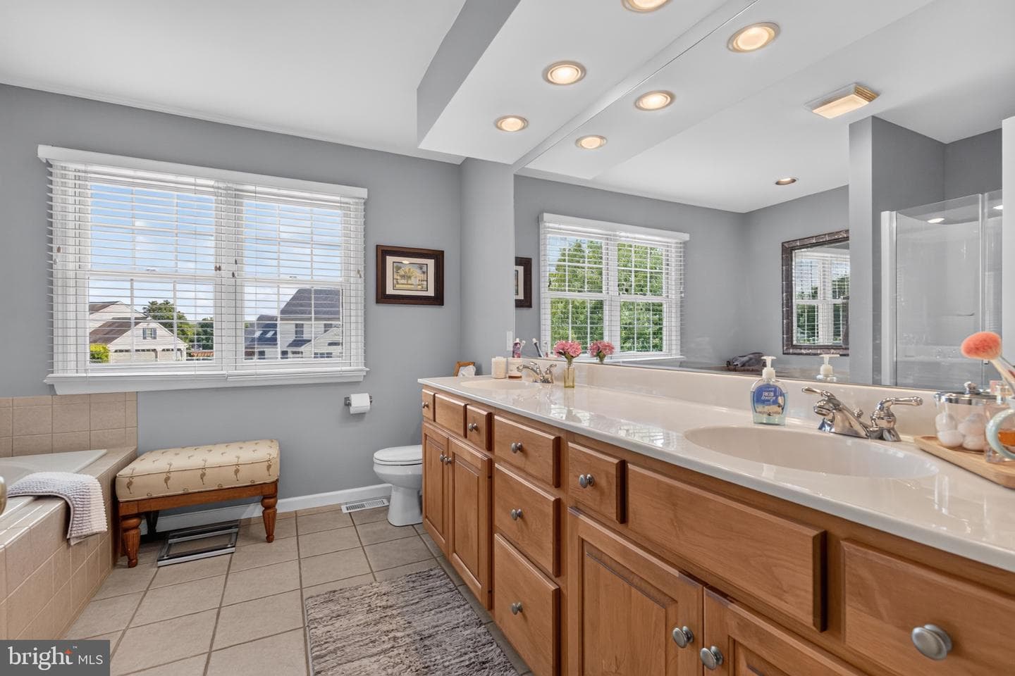7668 Aynlee Way photo 28