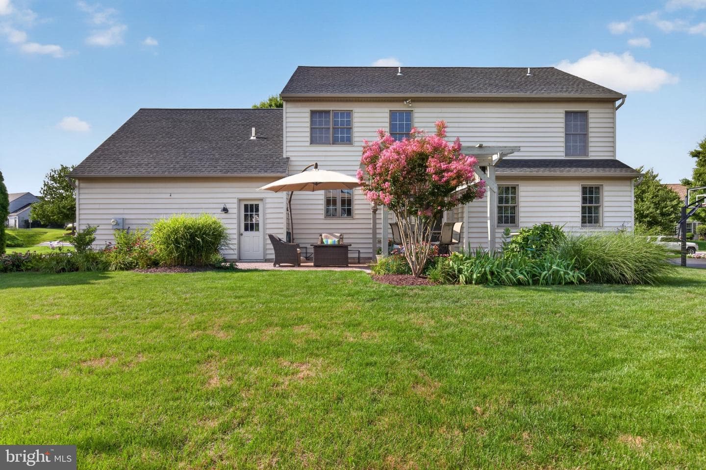 7668 Aynlee Way photo 49