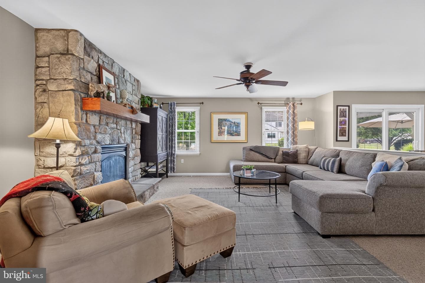 7668 Aynlee Way photo 9