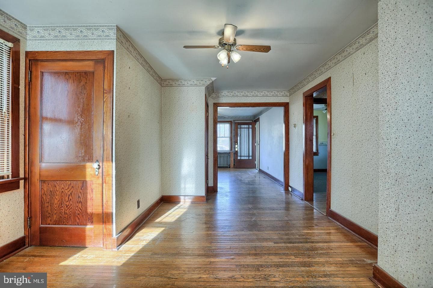 1126 E Chocolate Avenue photo 4