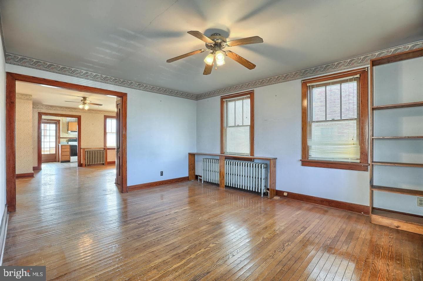 1126 E Chocolate Avenue photo 8