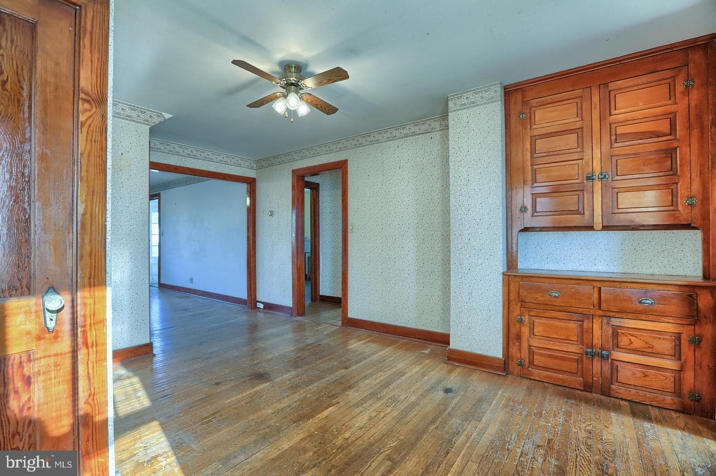 1126 E Chocolate Avenue photo 9