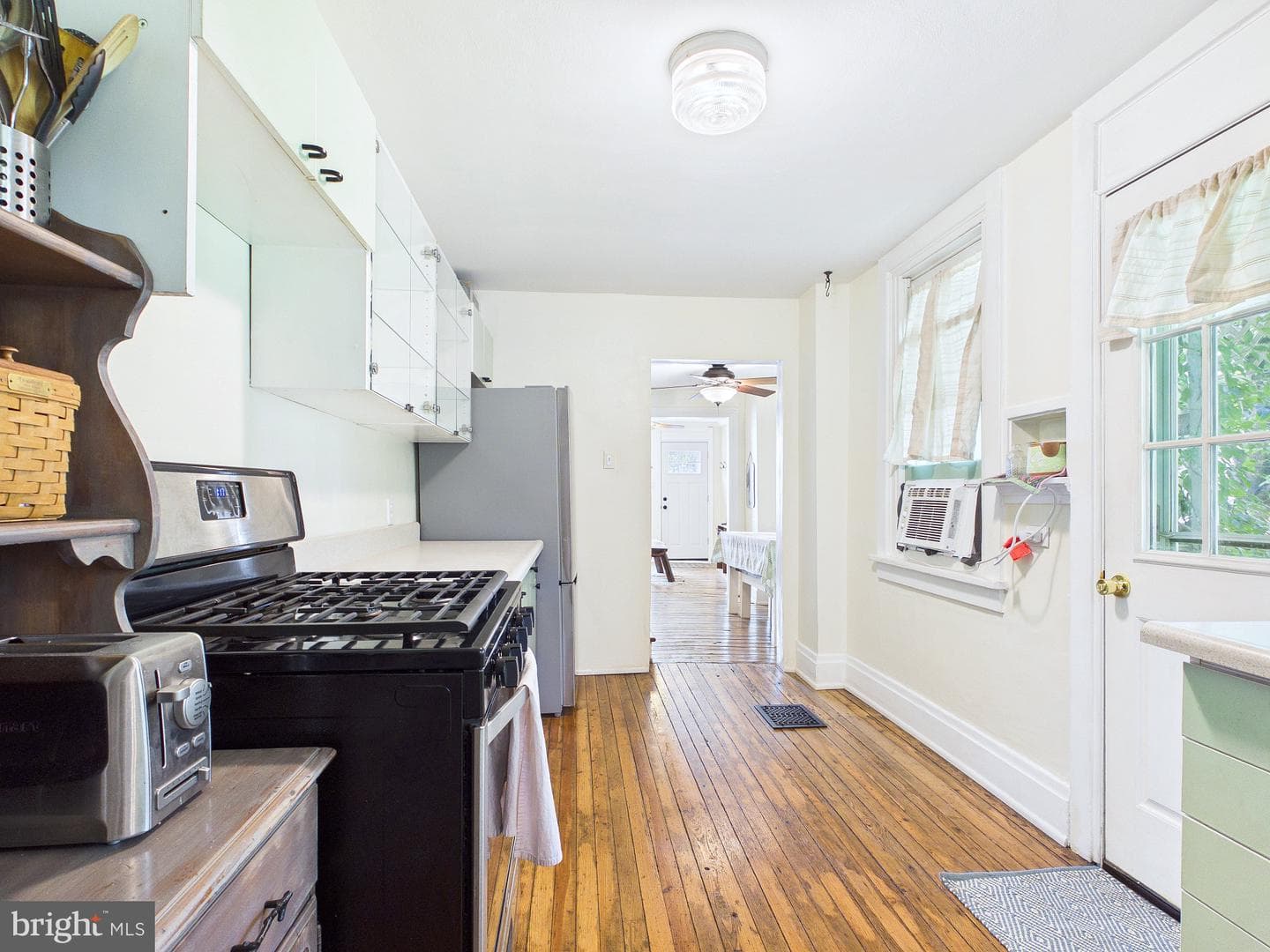 1319 N 2nd Street photo 14