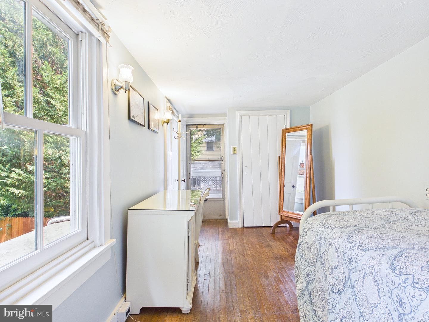 1319 N 2nd Street photo 23