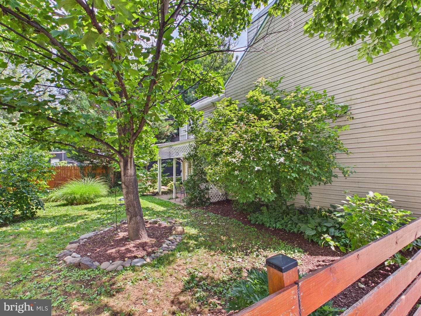 1319 N 2nd Street photo 4