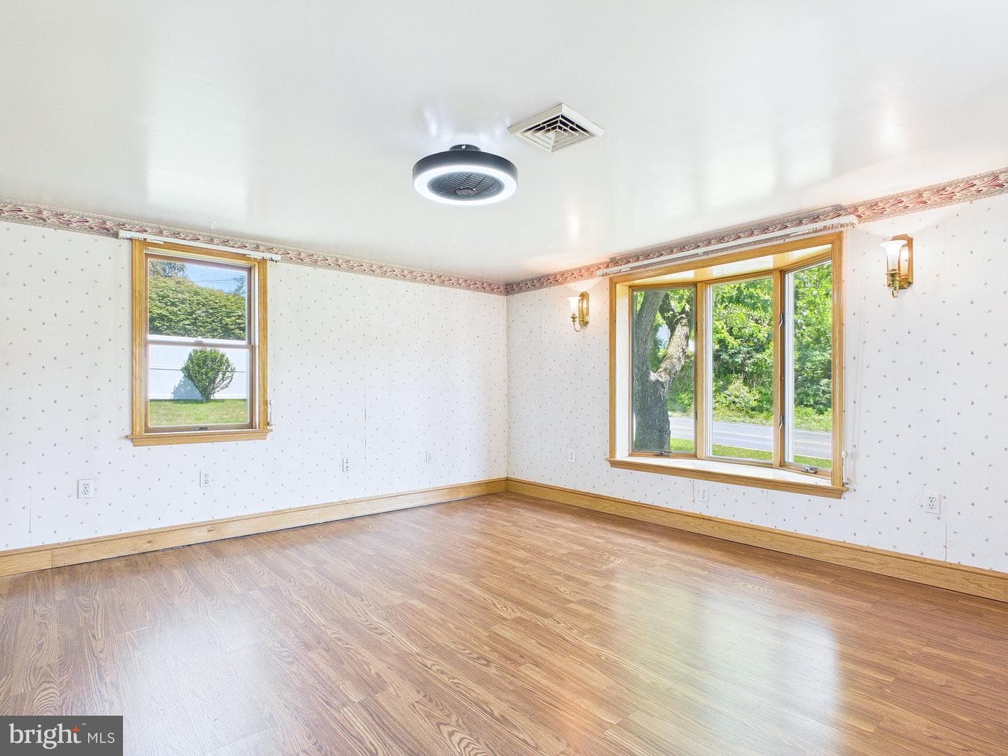 8664 Jonestown Road photo 22