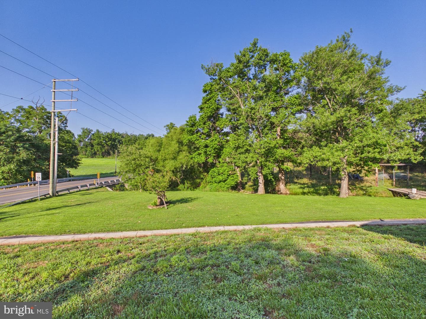 8664 Jonestown Road photo 6